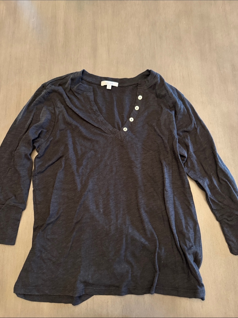 Women’s Black V-Neck Button-Trim Long Sleeve Tee